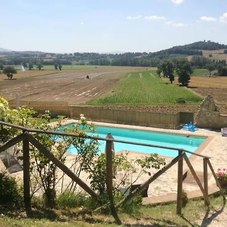Ginestra 1 Bedroom 5 Pax Shared Pool Apartment